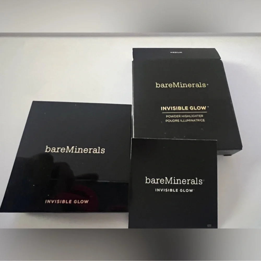 Bareminerals invisible glow powder highlighter MEDIUM DISCONTINUED NWT